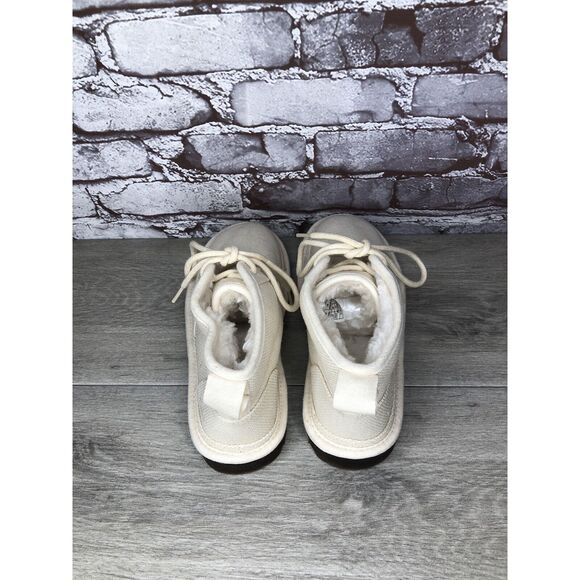 UGG Neumel Natural White Ankle Lace Up Chukka Boots Men’s Sz 7M US/40EU 1117613 main image 11